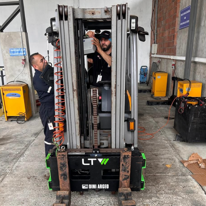 Maquinaria-pesatronic